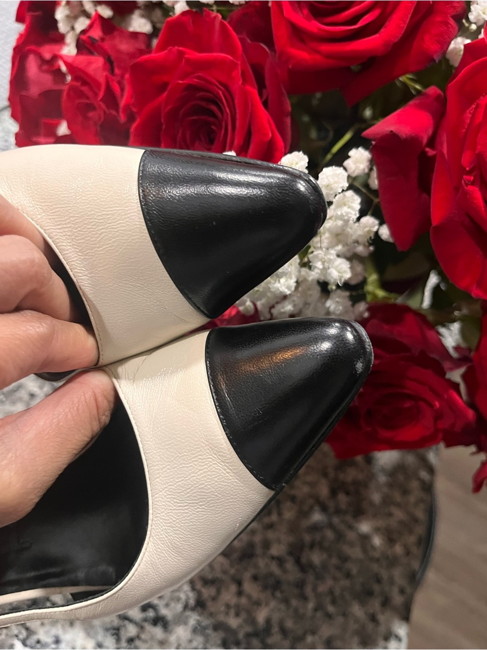 Authentic Vintage CHANEL Cream and Black Two-Tone Slingback Pumps - Picture 4 of 14